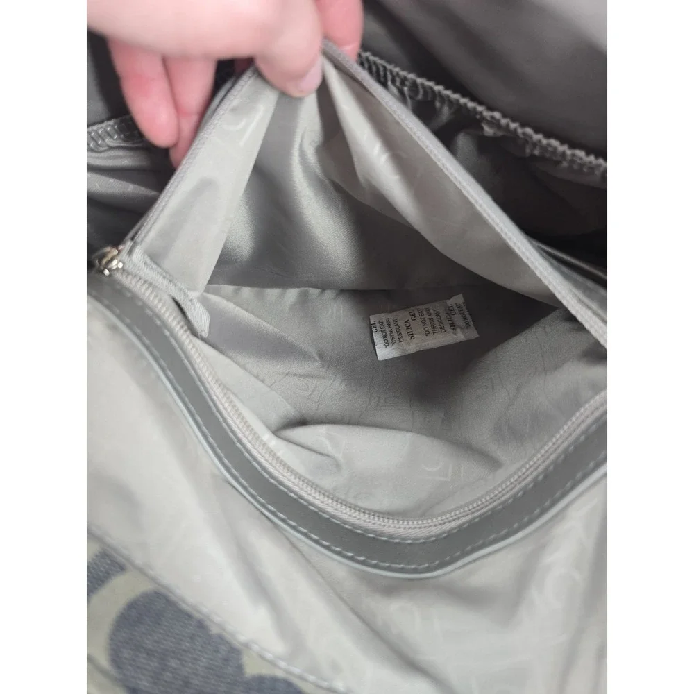 Liz Claiborne this listing